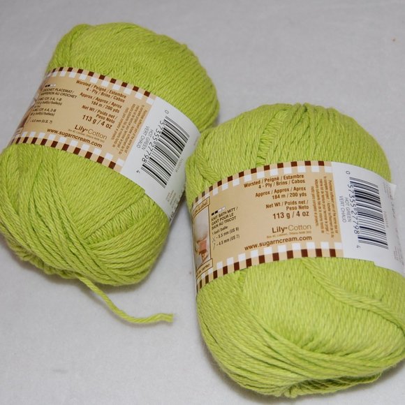Same Dye Lot of 2, #4 Worsted, Lily Cotton Yarn, Hot Green - Picture 4 of 8